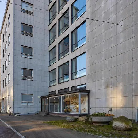 Wehost Helsinginkatu * Helsinki