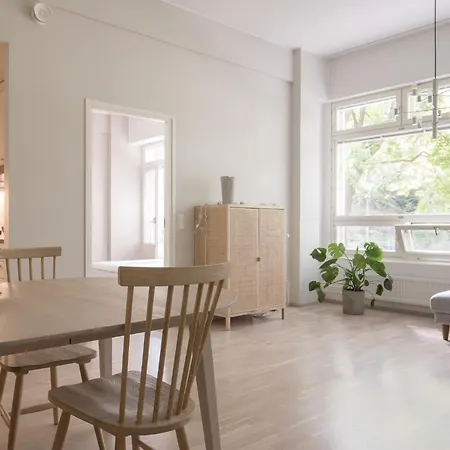 Wehost Helsinginkatu Apartament